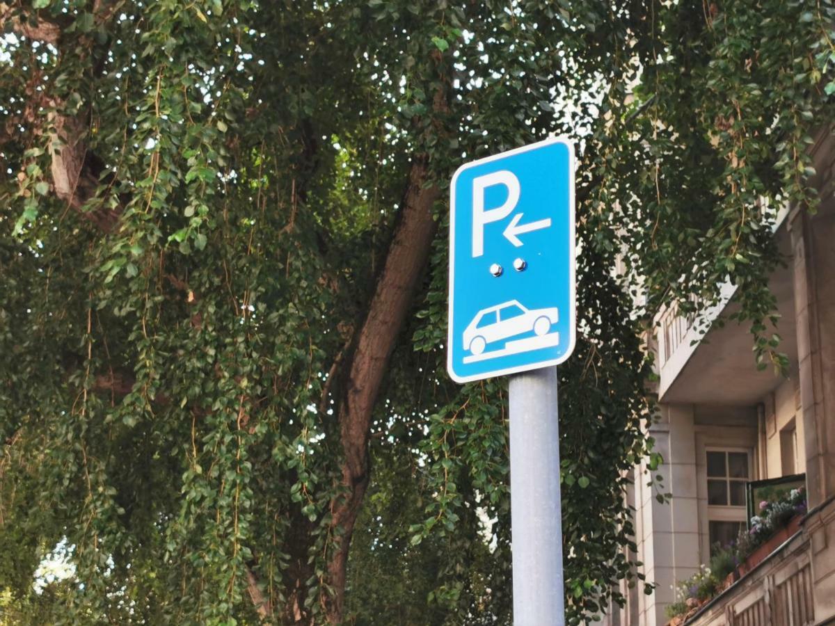 Kvh By Rockchair Apartments L Superhost Status L Boxspringbett Am Schloss Charlottenburg Welcomes You! Berlijn Buitenkant foto