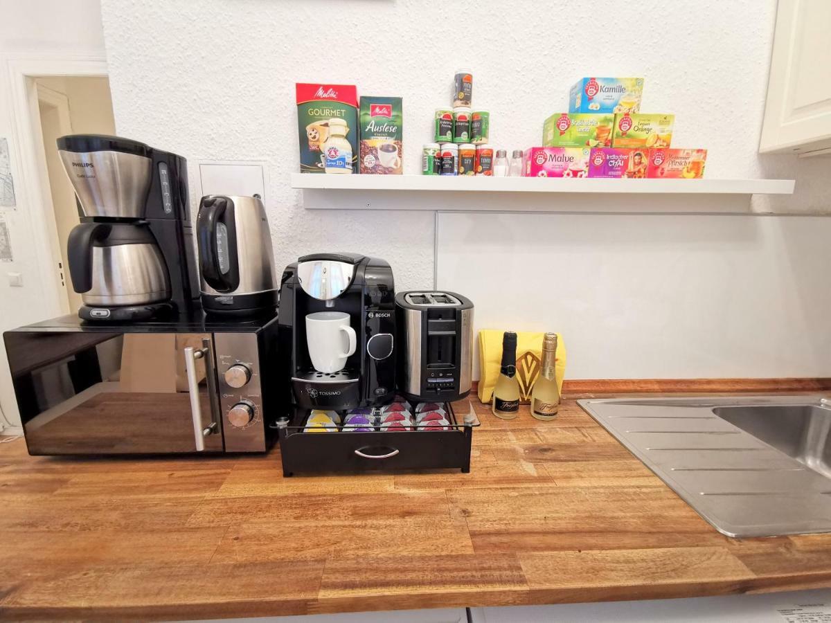 Kvh By Rockchair Apartments L Superhost Status L Boxspringbett Am Schloss Charlottenburg Welcomes You! Berlijn Buitenkant foto